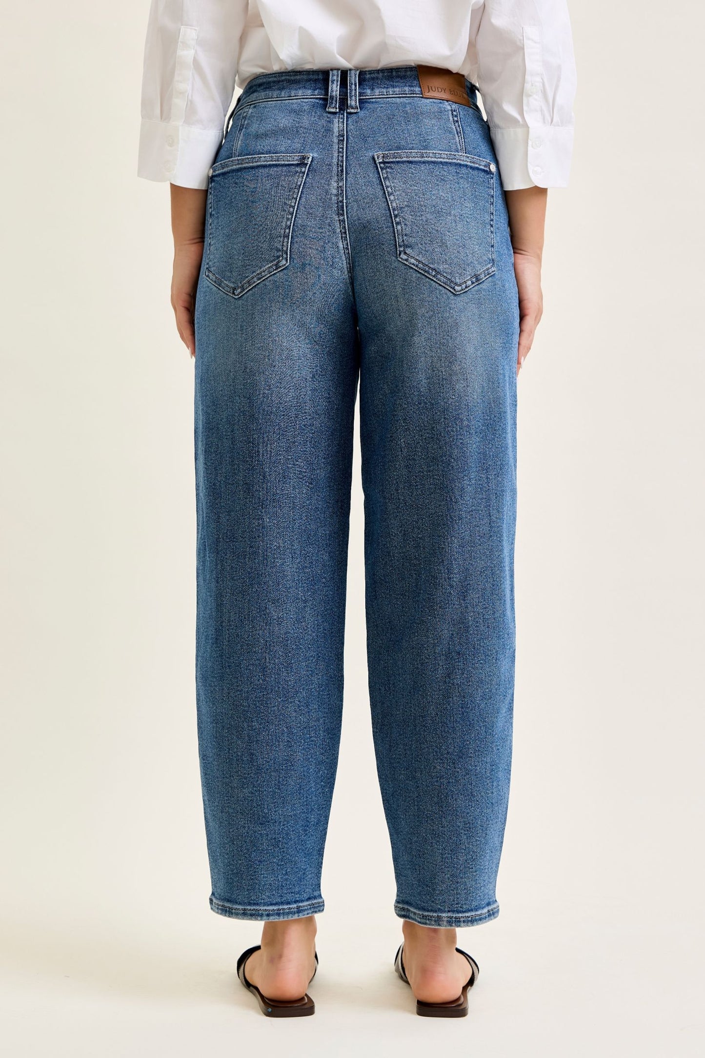 JUDY BLUE HIGH WAIST R.M. BARREL W DART DETAILING - MEDIUM STONE
