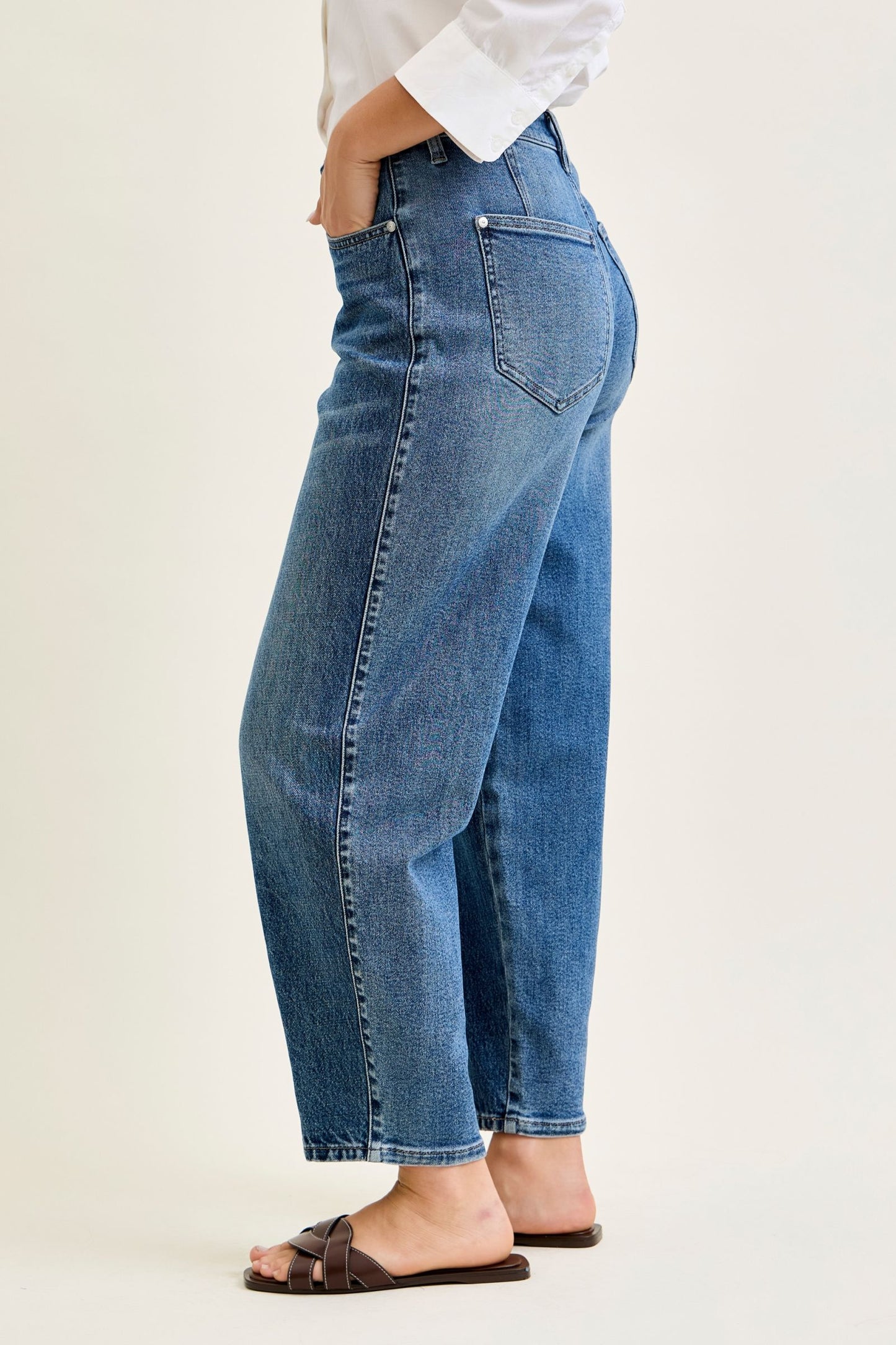 JUDY BLUE HIGH WAIST R.M. BARREL W DART DETAILING - MEDIUM STONE
