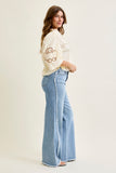 JUDY BLUE HIGH WAIST RETRO WIDE RAW TWISTED OUTSEAM JEANS - LIGHT STONE
