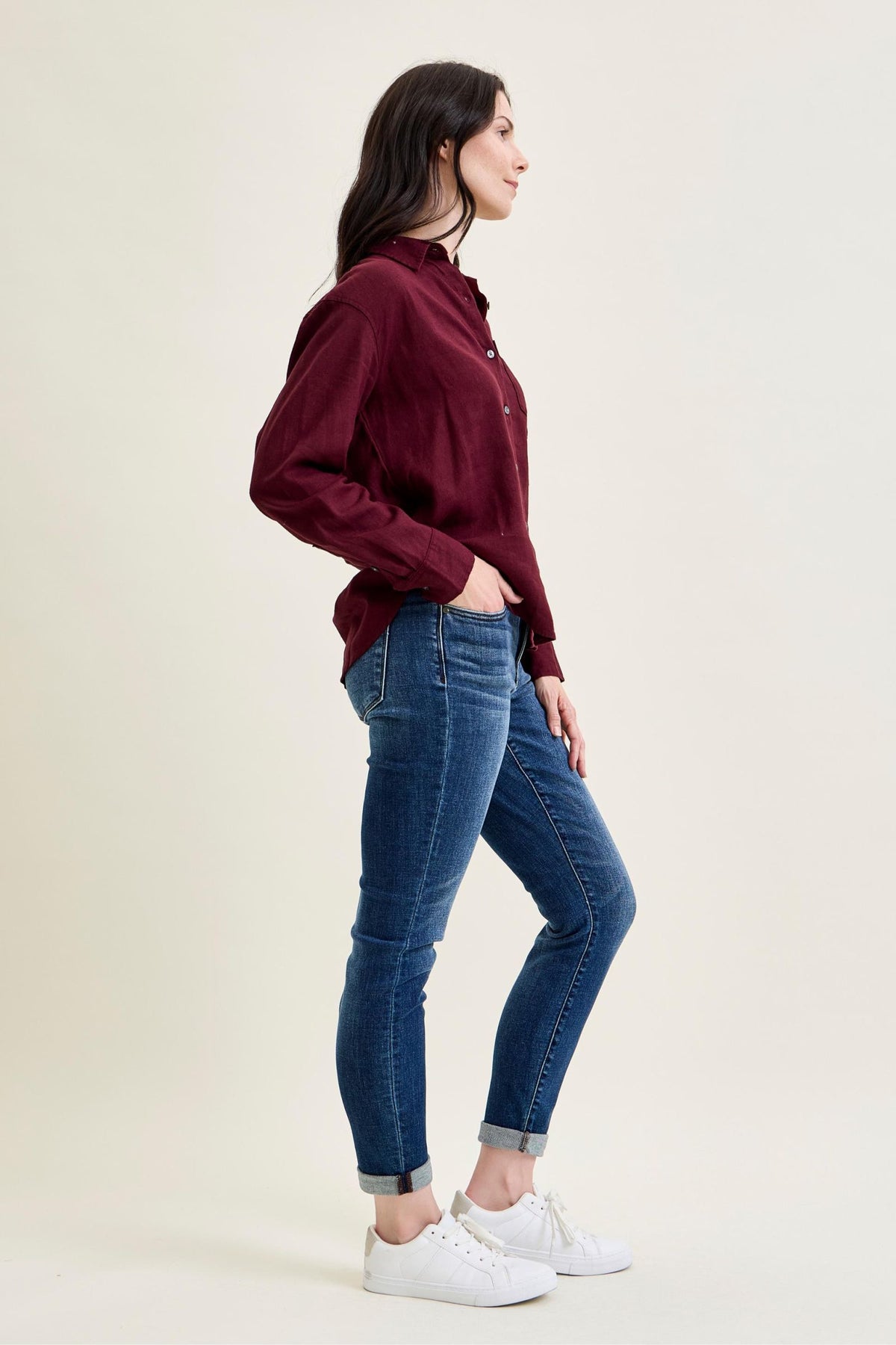 JUDY BLUE BASIC CUFFED SLIM FIT JEANS