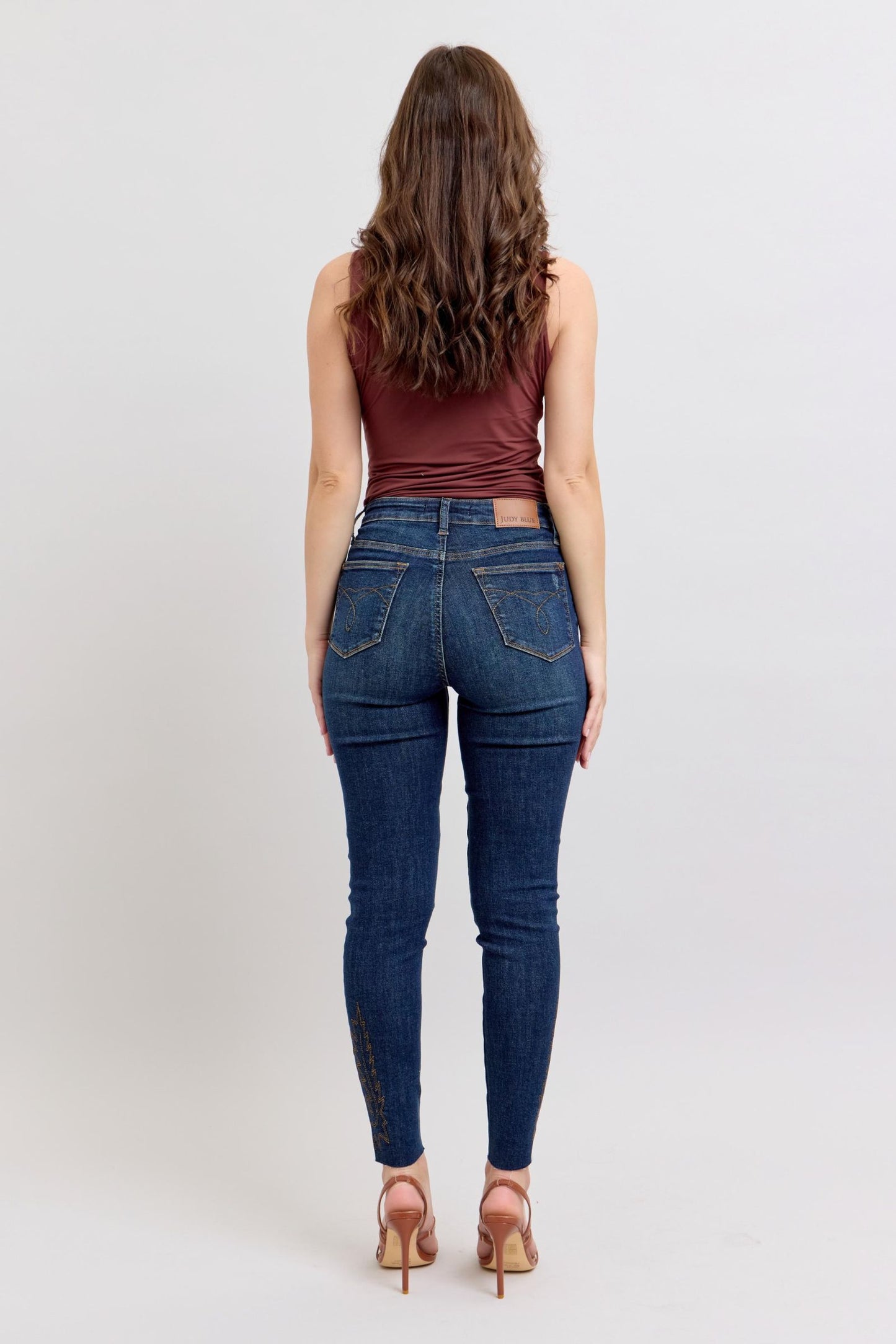 JUDY BLUE MID RISE WESTERN EMBROIDERY DETAIL SKINNY JEAN - DARK STONE
