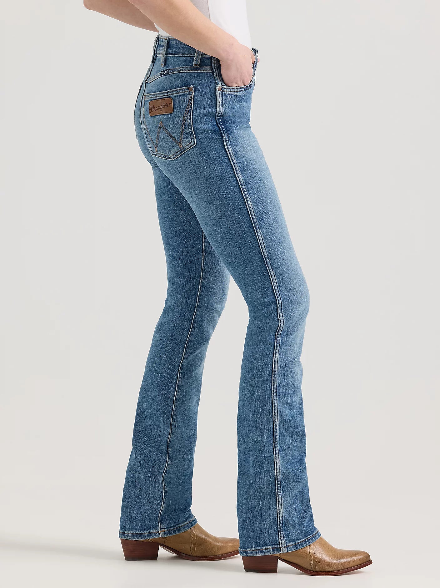 WRANGLER WOMEN'S RETRO® BAILEY HIGH RISE BOOTCUT JEAN - EMBER