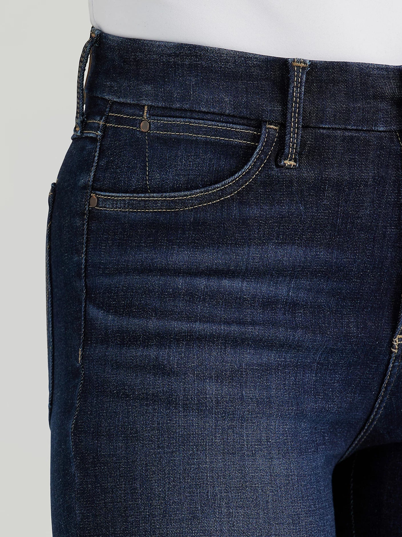 WRANGLER WOMEN'S BESPOKE HIGH RISE FLARE JEAN - MADILYN