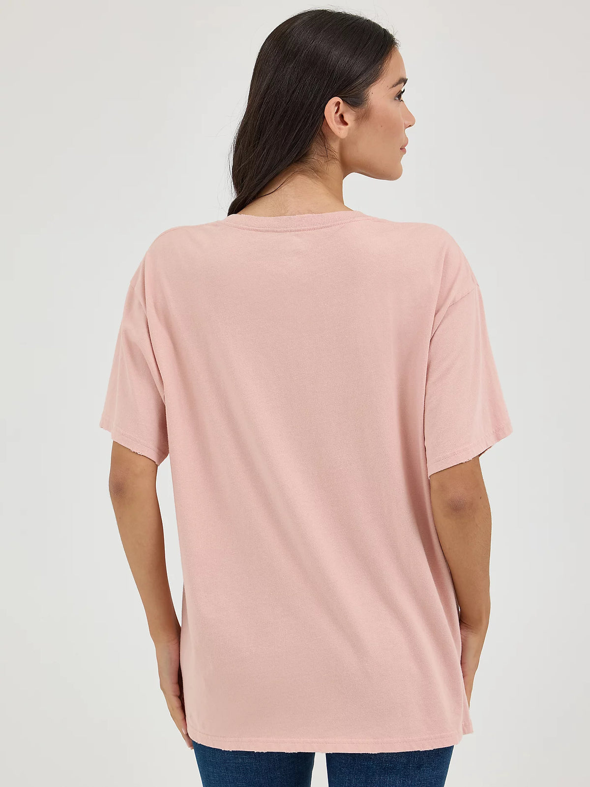 WRANGLER WOMEN'S LAINEY WILSON OVERSIZED BAND TEE