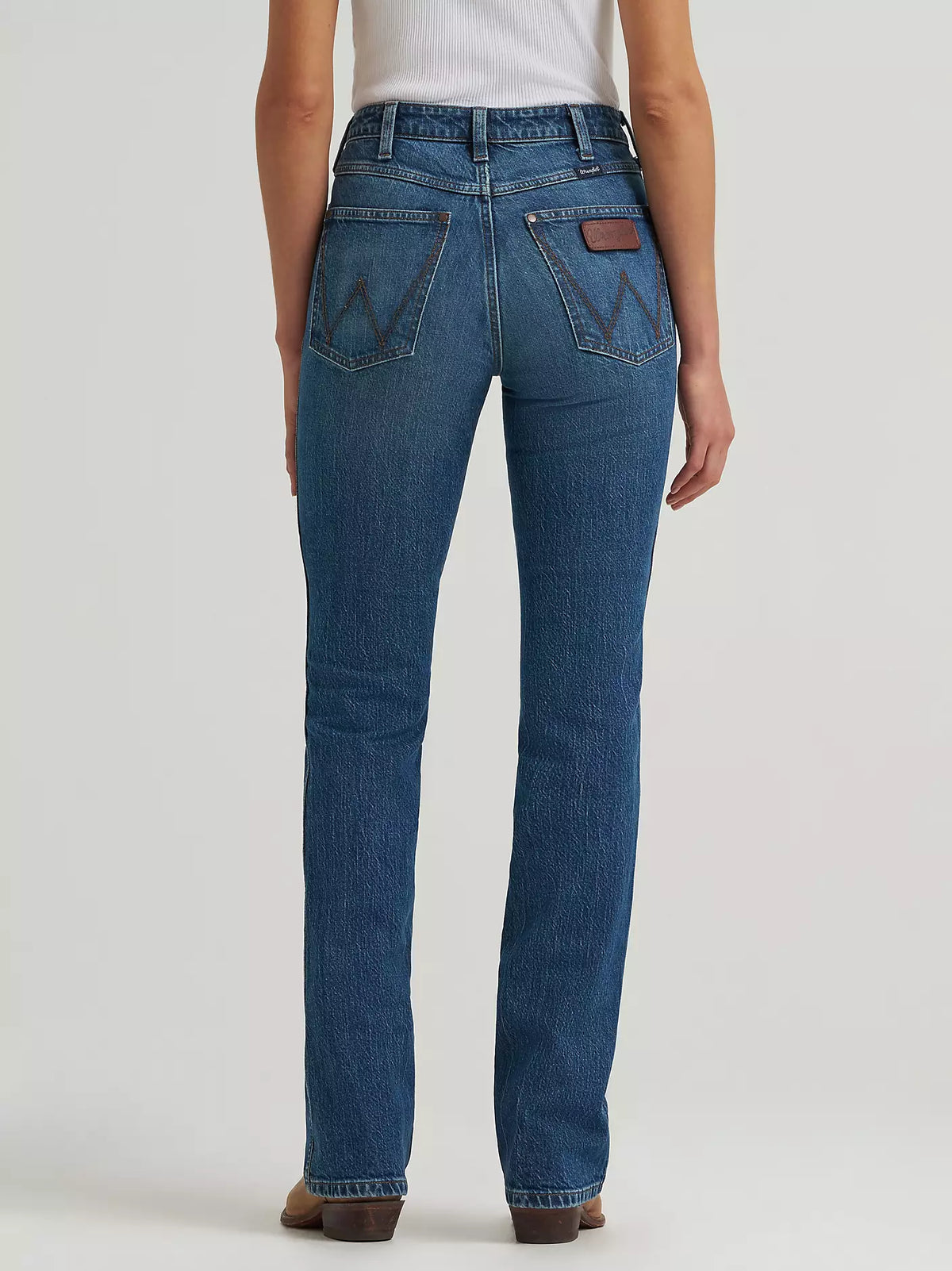 WRANGLER WOMEN'S RETRO BAILEY BOOTCUT HIGH RISE JEAN - Kathryn