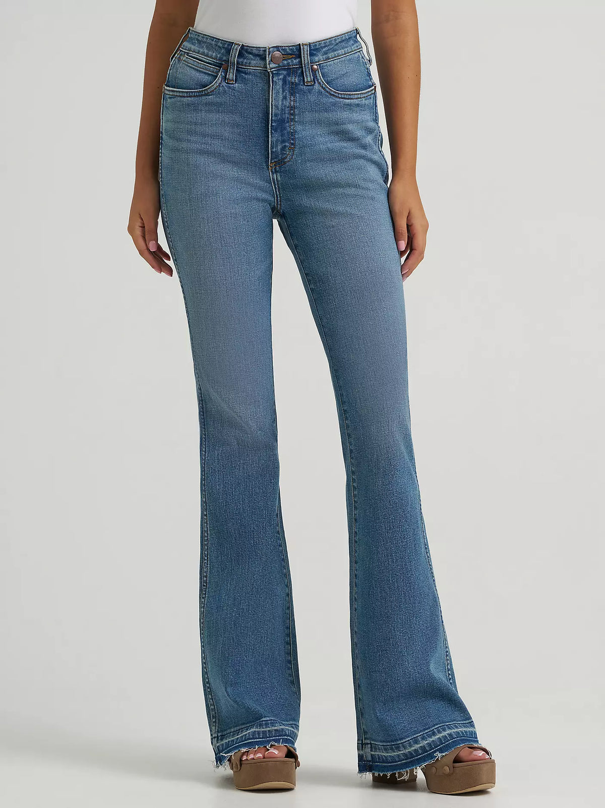 WRANGLER WOMEN'S RETRO® BAILEY HIGH RISE RAW HEM FLARE JEAN - LANA