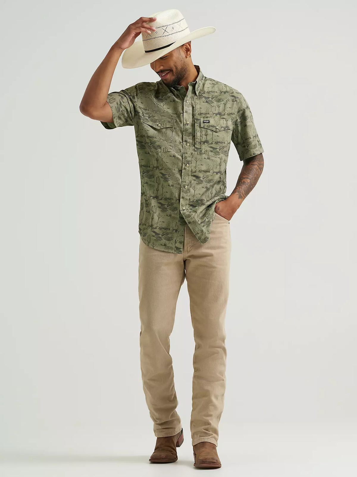 MENS WRANGLER ALL TERRAIN GEAR MEN'S PRINT PERFORMANCE SHIRT - Olivine