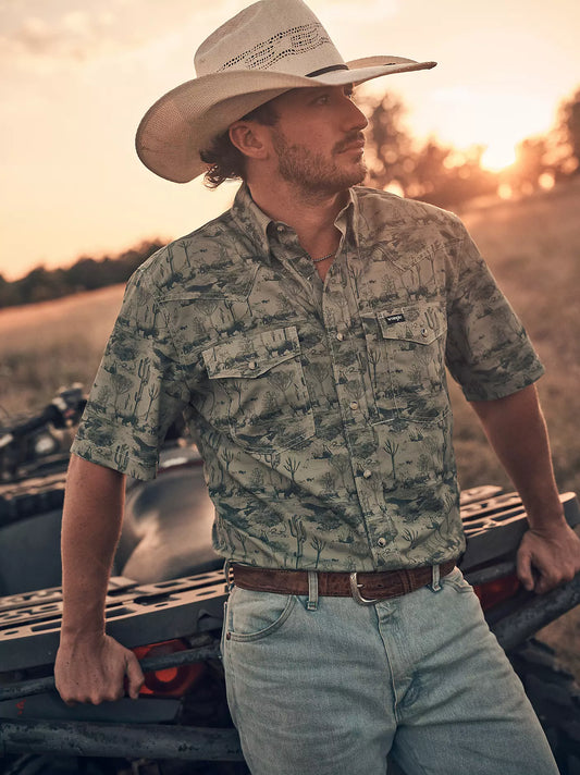 MENS WRANGLER ALL TERRAIN GEAR MEN'S PRINT PERFORMANCE SHIRT - Olivine