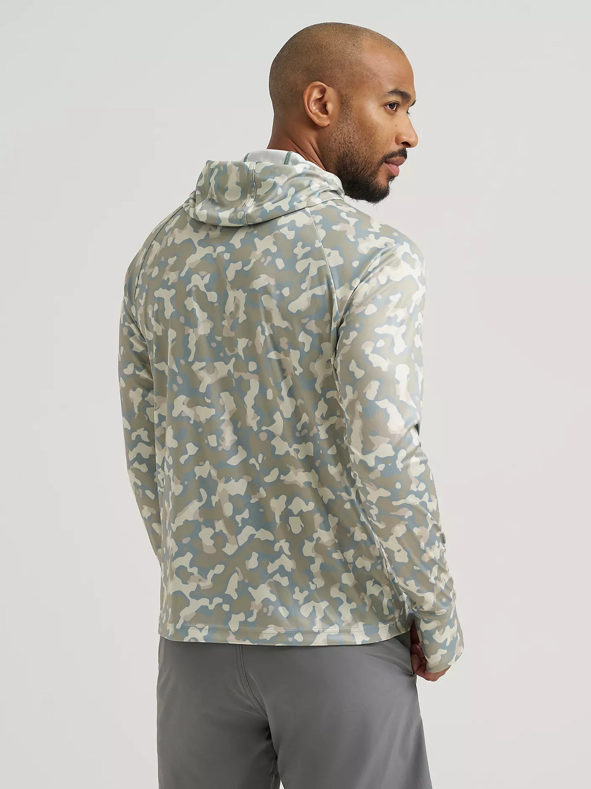 MENS ATG -X- Wrangler® Hooded Sun Tee - Abyss Print