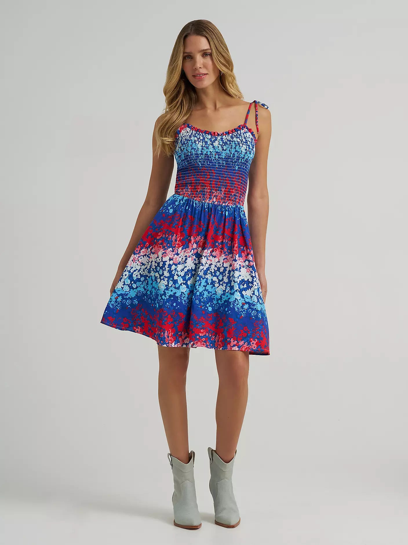 WRANGLER WOMEN'S TIE AMERICANA SMOCKED DRESS