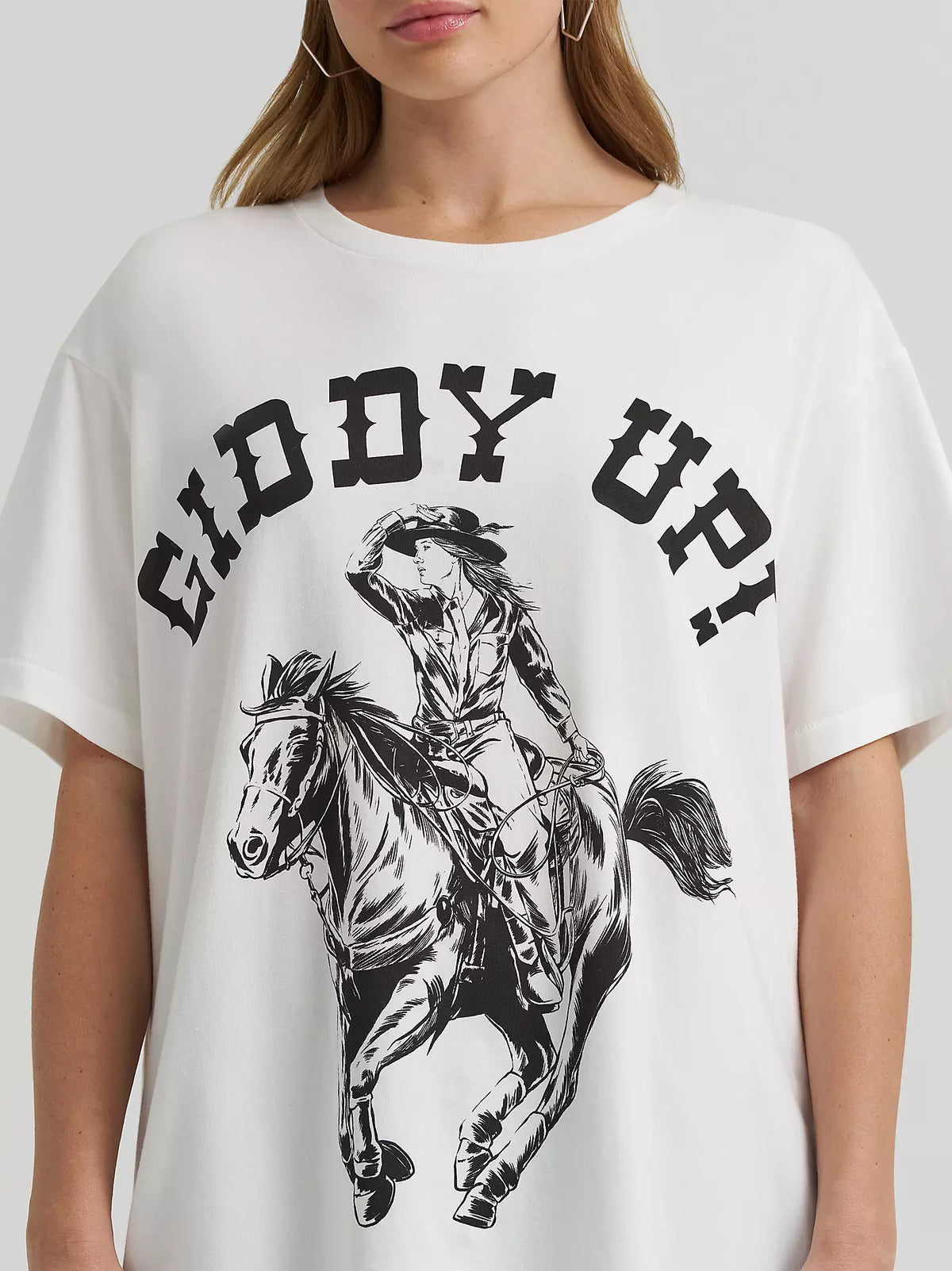 WOMEN'S LAINEY WILSON X WRANGLER GIDDY UP TEE - WHITE