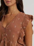 WOMEN'S WRANGLER GAUZY FLUTTER SLEEVE BLOUSE - BROWN
