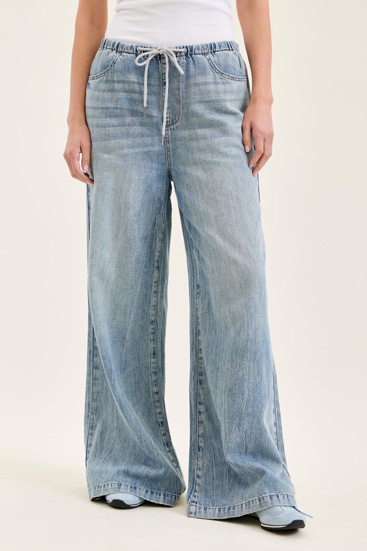 JUDY BLUE HIGH WAIST PALAZZO FEATHERWEIGHT W DRAWCORD - MEDIUM STONE