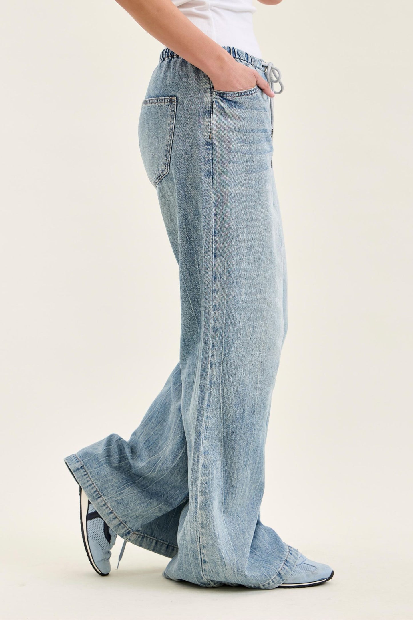 JUDY BLUE HIGH WAIST PALAZZO FEATHERWEIGHT W DRAWCORD - MEDIUM STONE