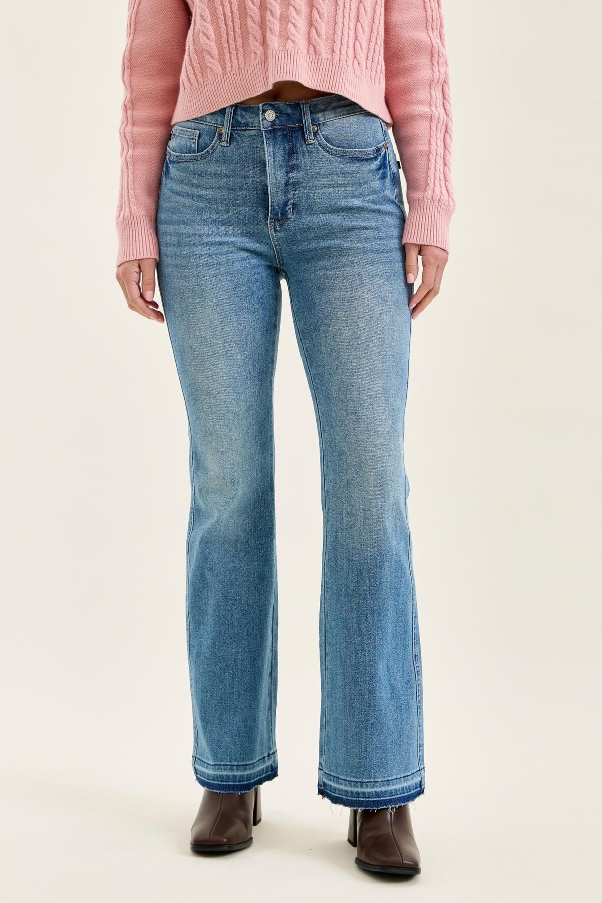 JUDY BLUE MIDRISE SLIM BOOTCUT TUMMY CONTROL RELEASE HEM JEANS - MEDIUM STONE