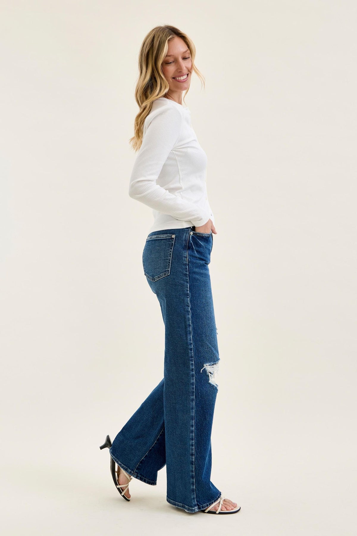 JUDY BLUE HIGH WAIST R.M. COLUMN STRAIGHT DESTRUCTED  ADJ WB TABS - MEDIUM STONE