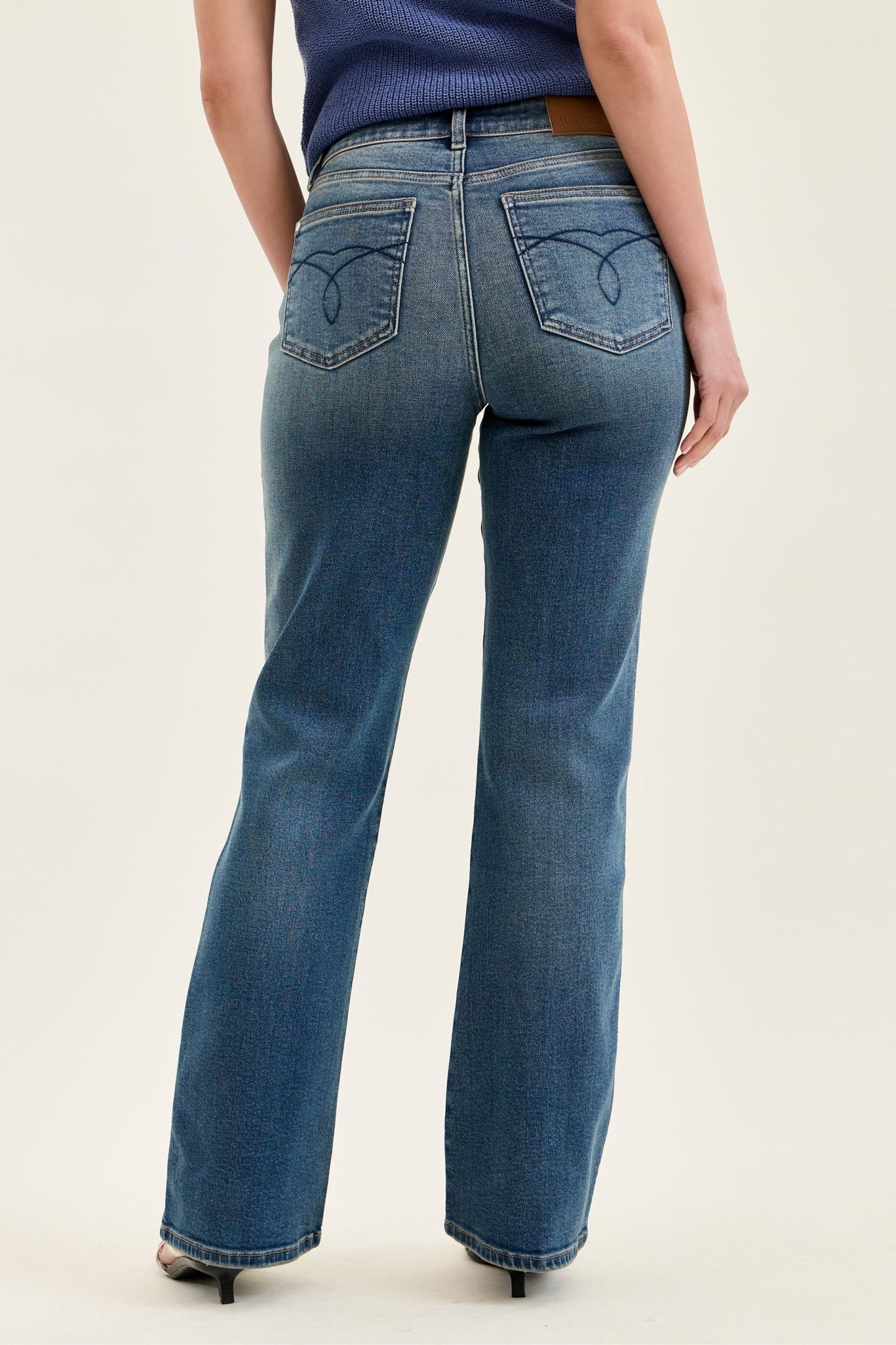 JUDY BLUE MID RISE ALEX BOOTCUT JEAN - DARK STONE