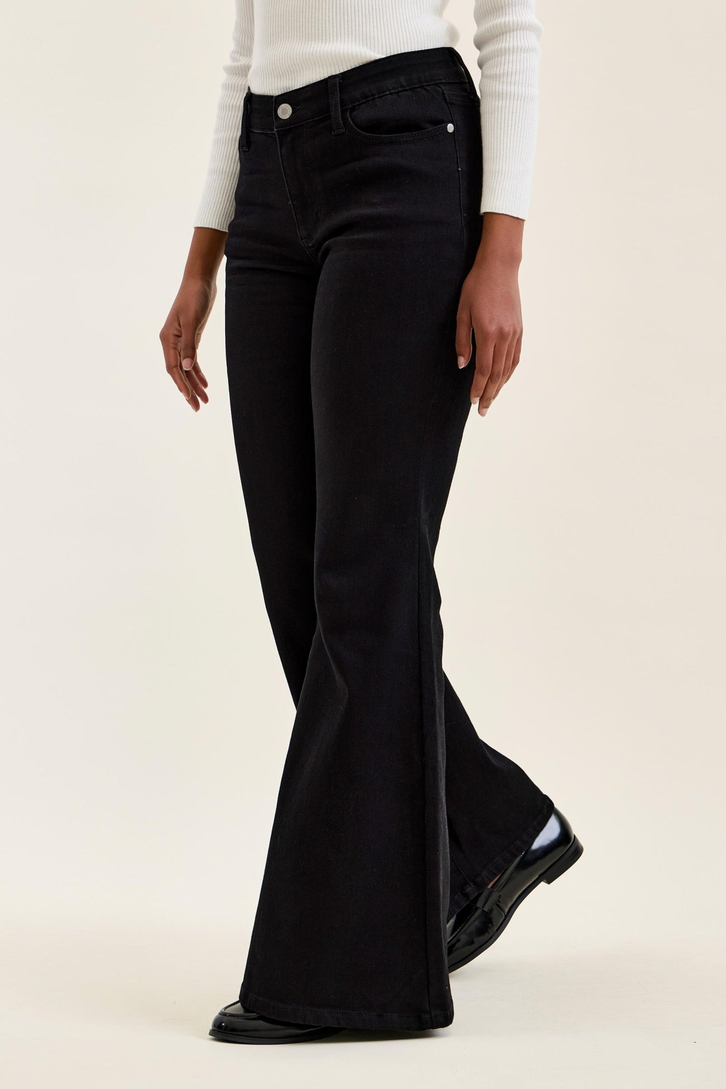 JUDY BLUE JAQUELINE FLARE W PRINTED ELASTIC LEOPARD BAND IN BLACK