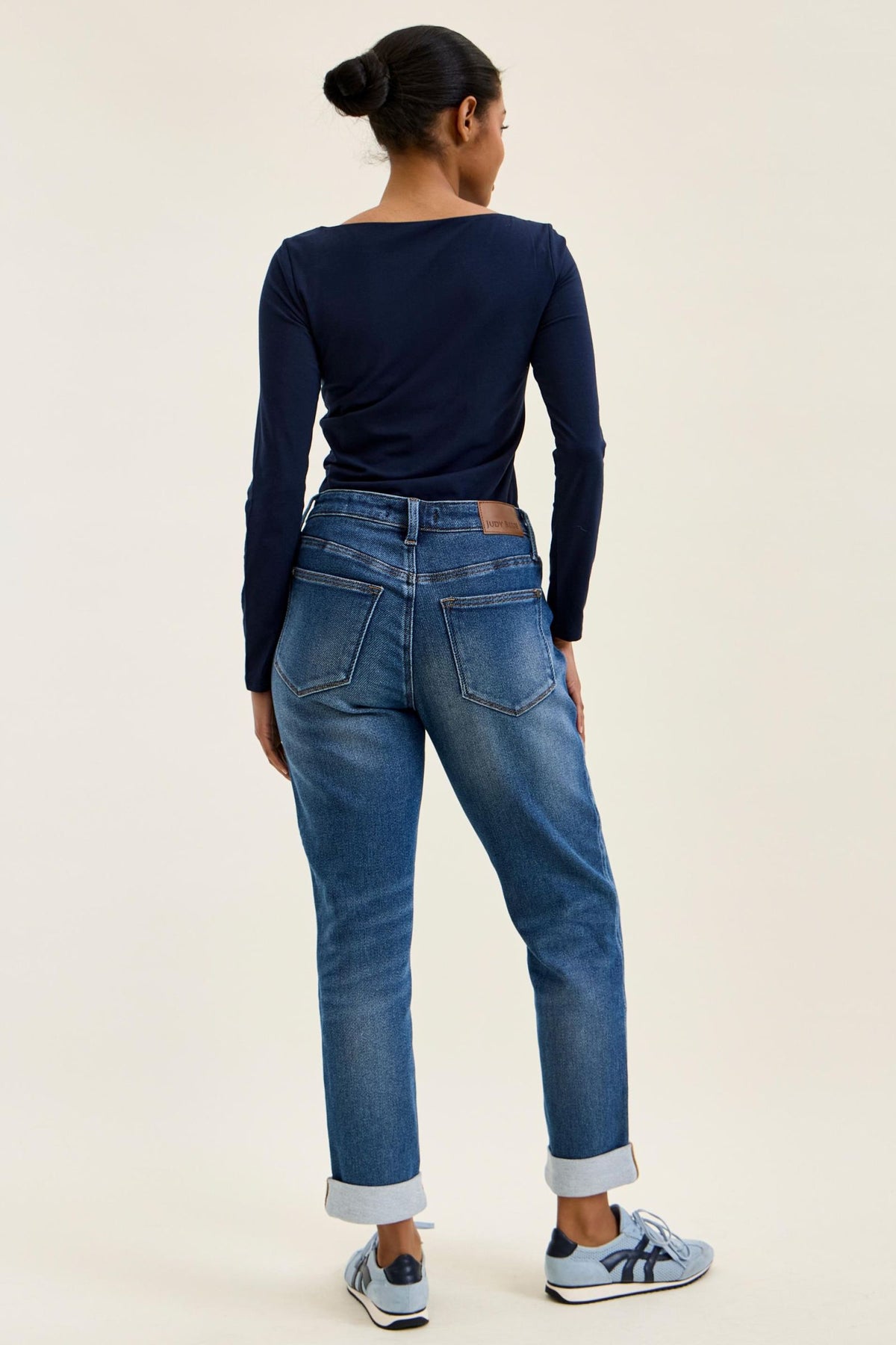 JUDY BLUE MID RISE BILLIE BOYFRIEND DARK COZY INDIGO JEANS