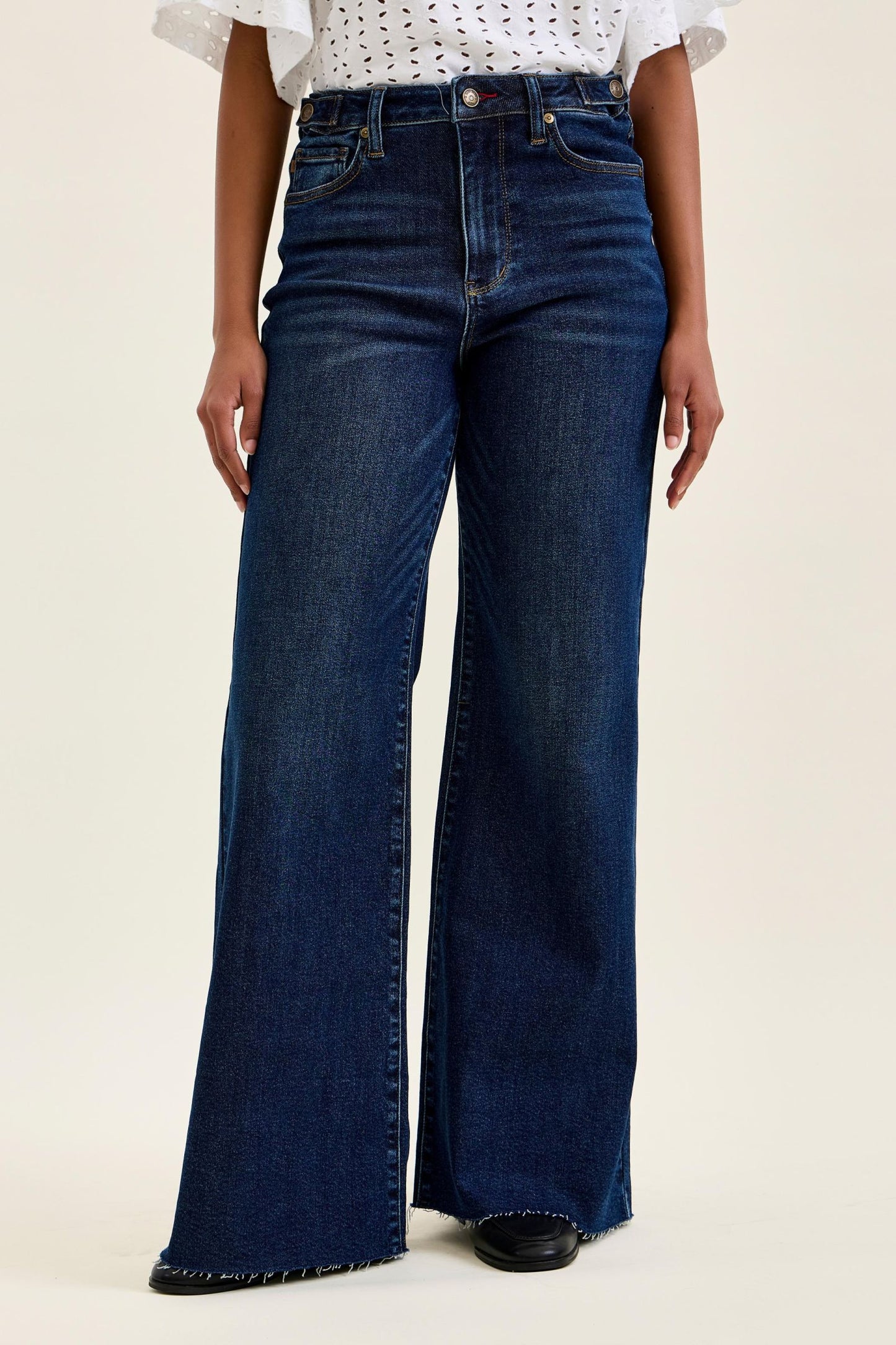 JUDY BLUE HIGH WAIST REGULAR RETRO WIDE W ADJUSTABLE WB TABS + RAW HEM - DARK STONE