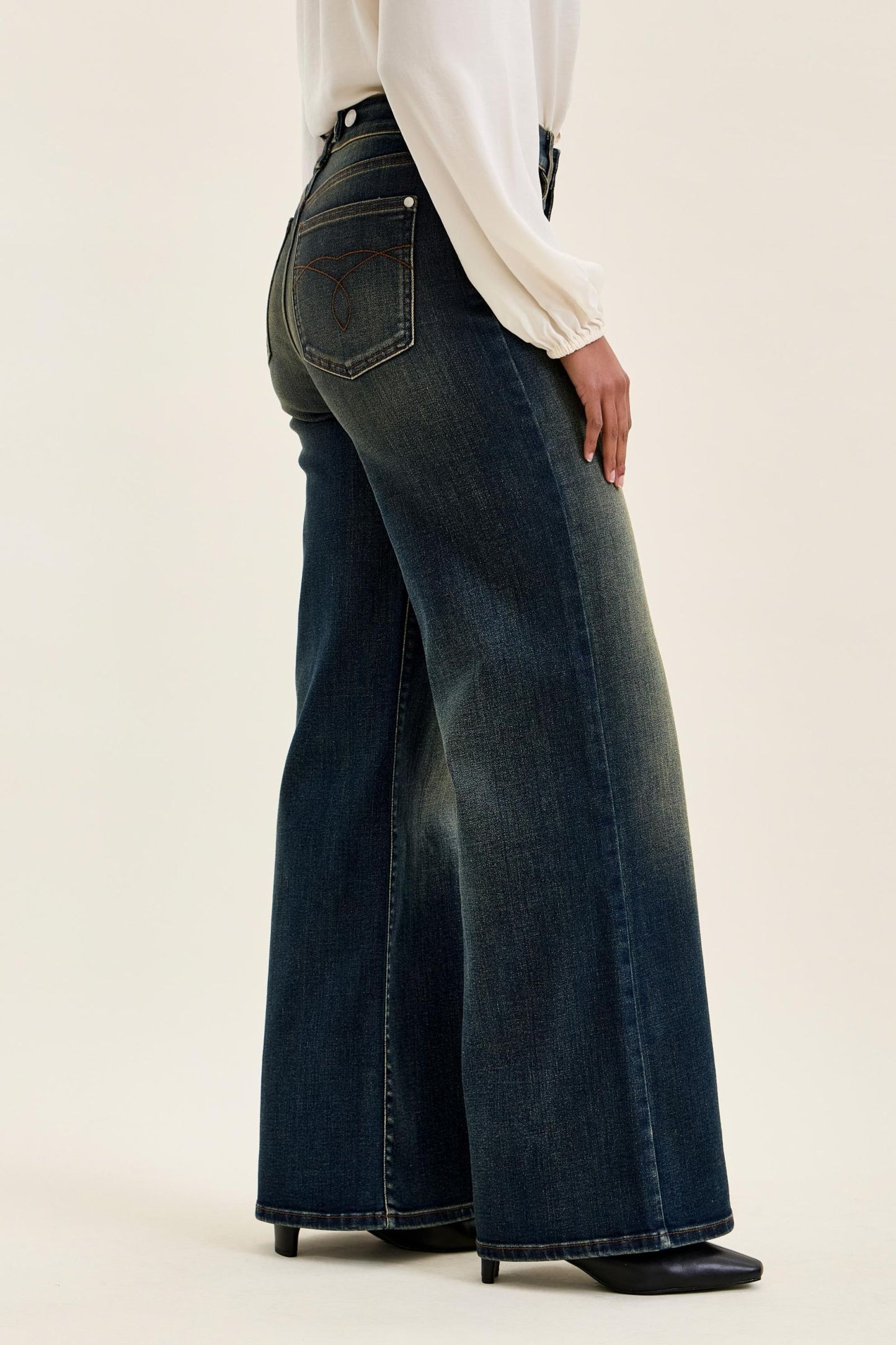 JUDY BLUE HIGH WAIST LUX RETRO WIDE ADJUSTABLE BACK WHISKEY NIGHT JEANS - DARK STONE