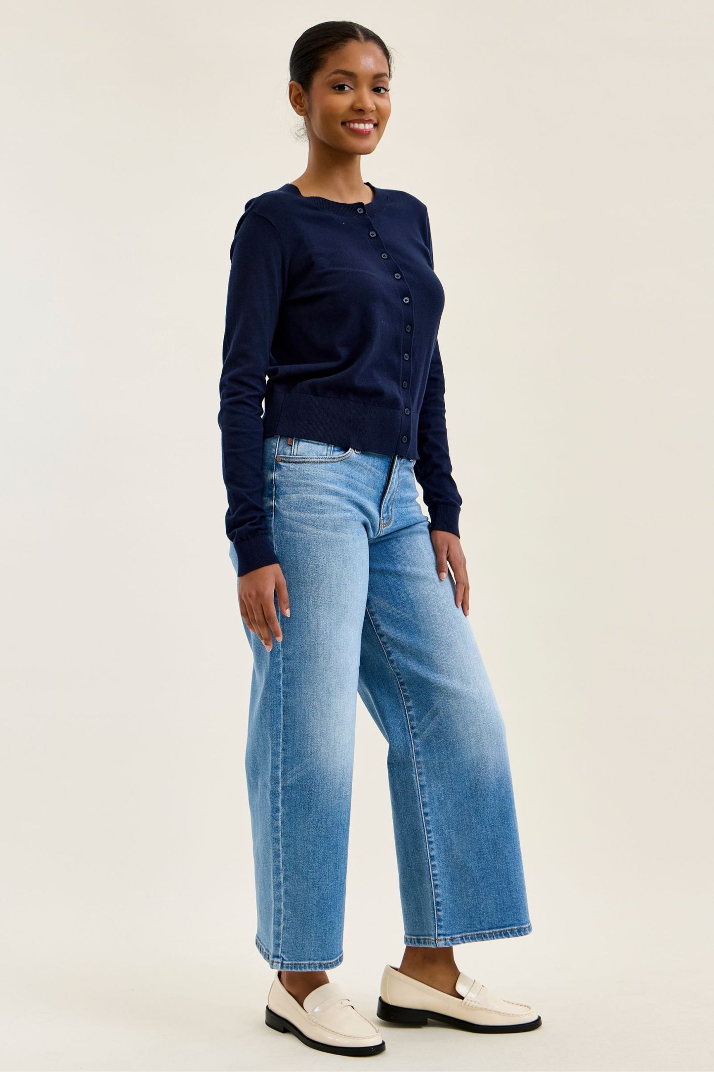 JUDY BLUE MID RISE CLAUDIA ANKLE WIDE MD EASE BLUE - MEDIUM STONE