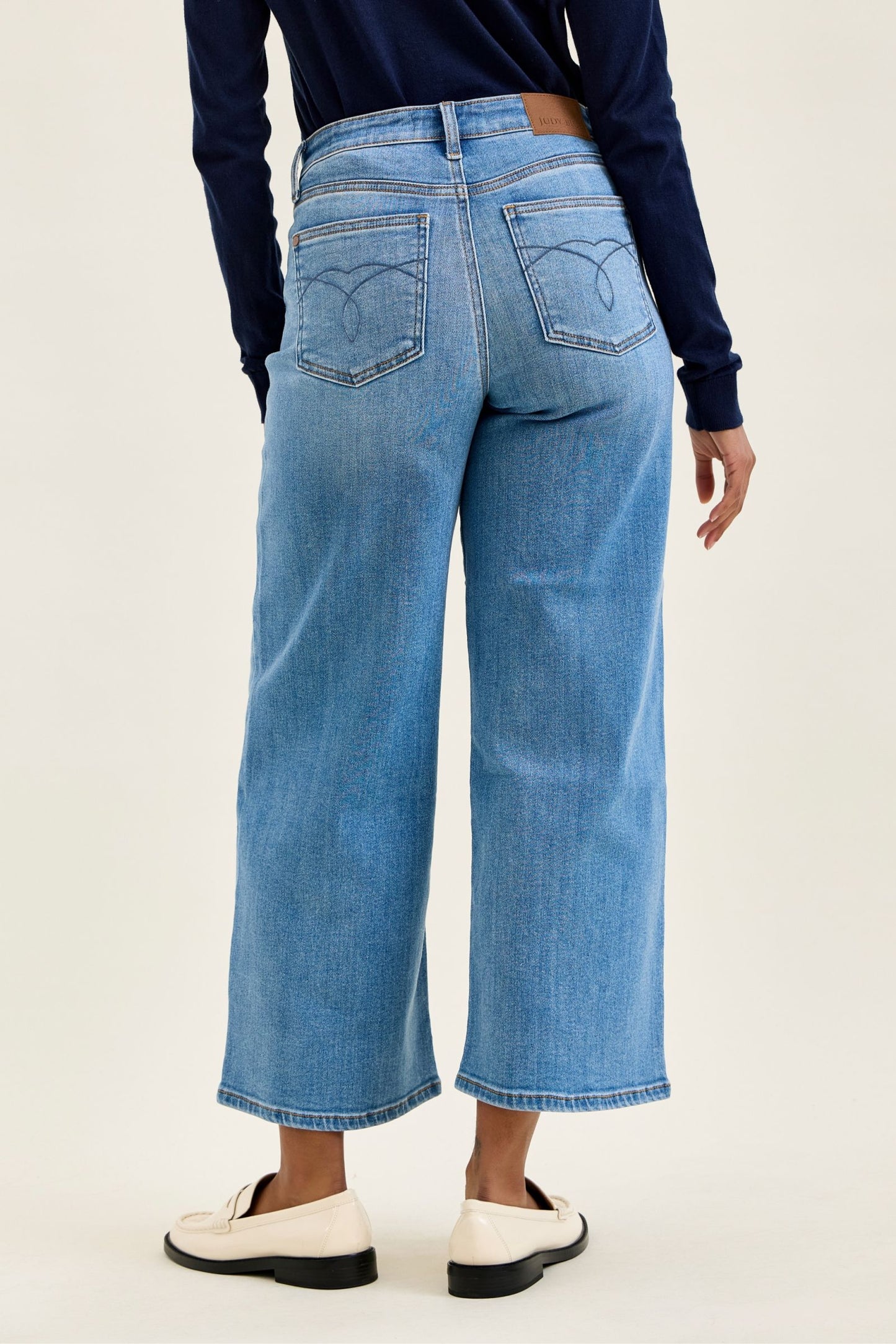 JUDY BLUE MID RISE CLAUDIA ANKLE WIDE MD EASE BLUE - MEDIUM STONE