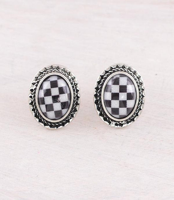 WESTERN CHECKERED OVAL EARRINGS