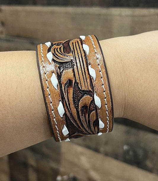 WESTERN LEATHER TOOLING BRACELET - BROWN
