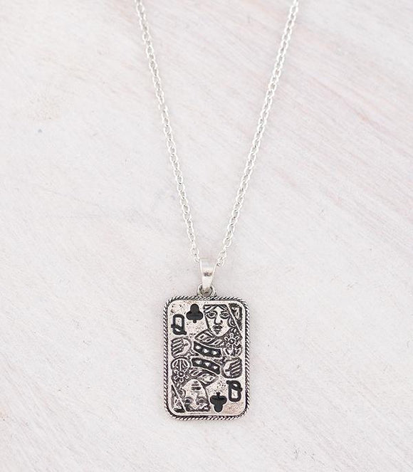 WESTERN QUEEN PENDANT NECKLACE