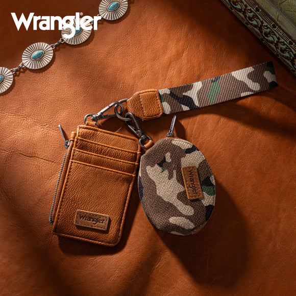 Wrangler Camo Print Dual Pouch Wristlet - Green
