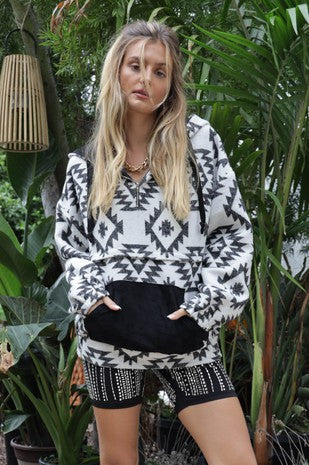 AZTEC PRINT PULL OVER ZIP HOODIE WITH FRONT POUCH - OFF WHITE