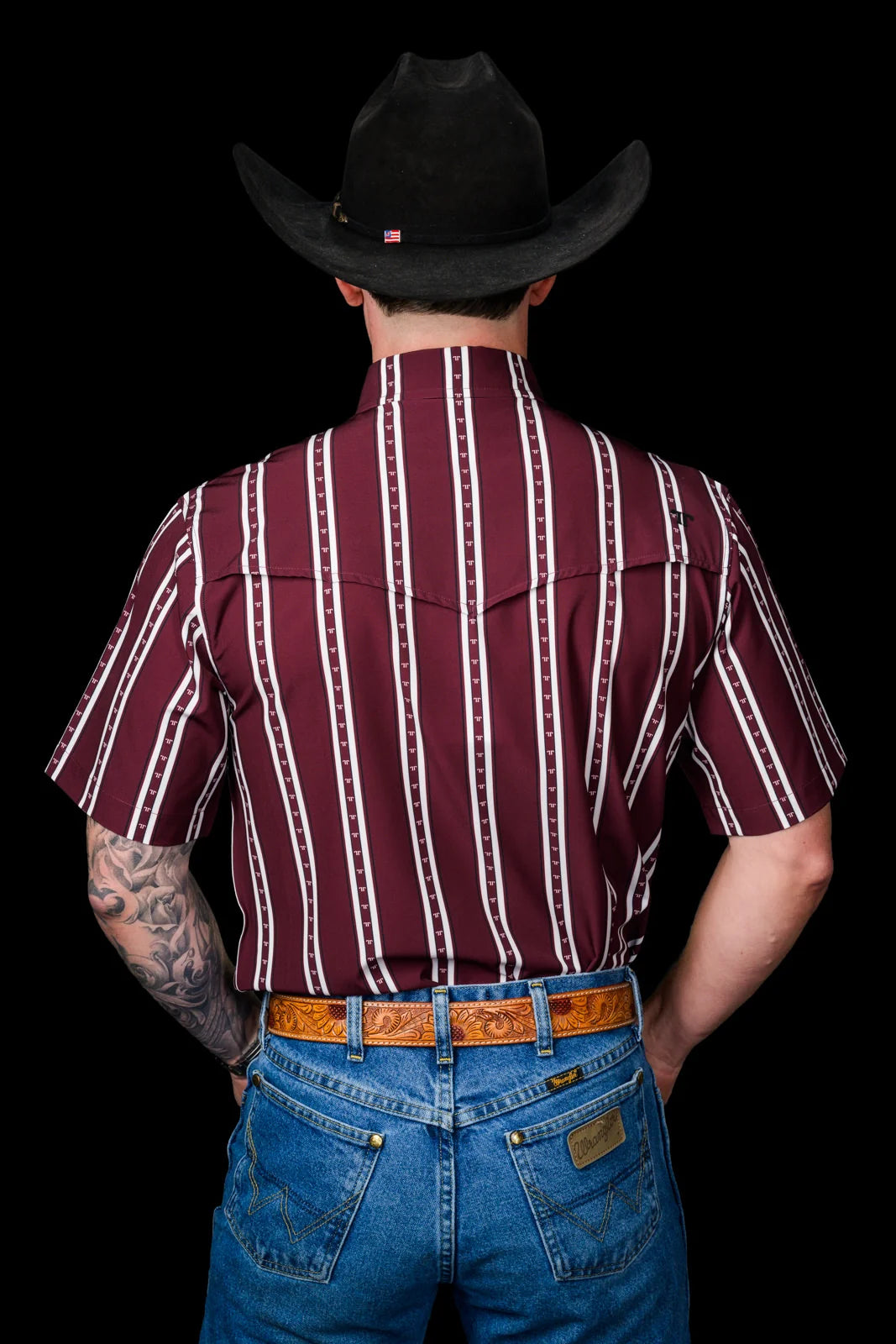 FERRELL MEN'S THE TUCKER SHORT SLEEVE PEARL SNAP - MAROON