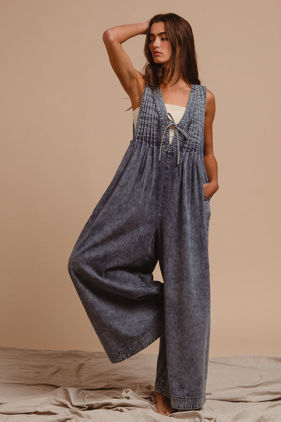 MINERAL WASHED BOW TEXTURE DENIM PINTUCK JUMPSUIT WITH SIDE POCKET
