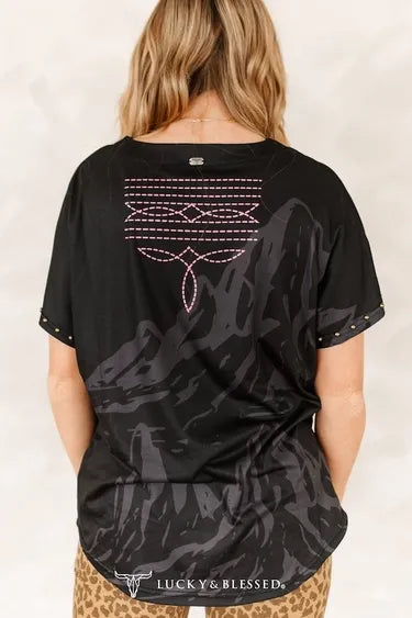 BLACK RODEO COWGIRL PRINTED STUDDED TOP