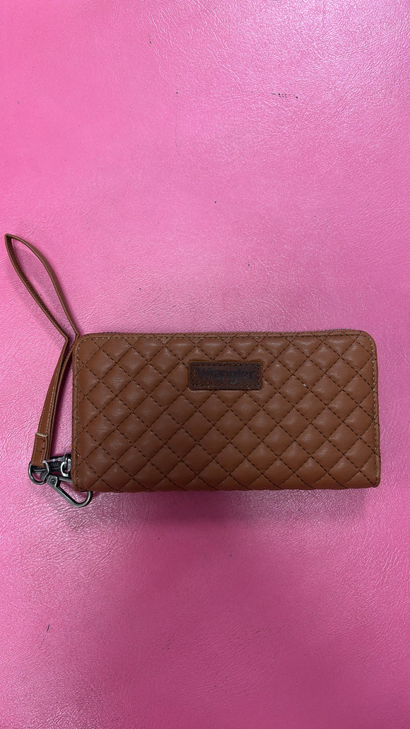 WRANGLER QUILT PATTERN WRISTLET WALLET - BROWN