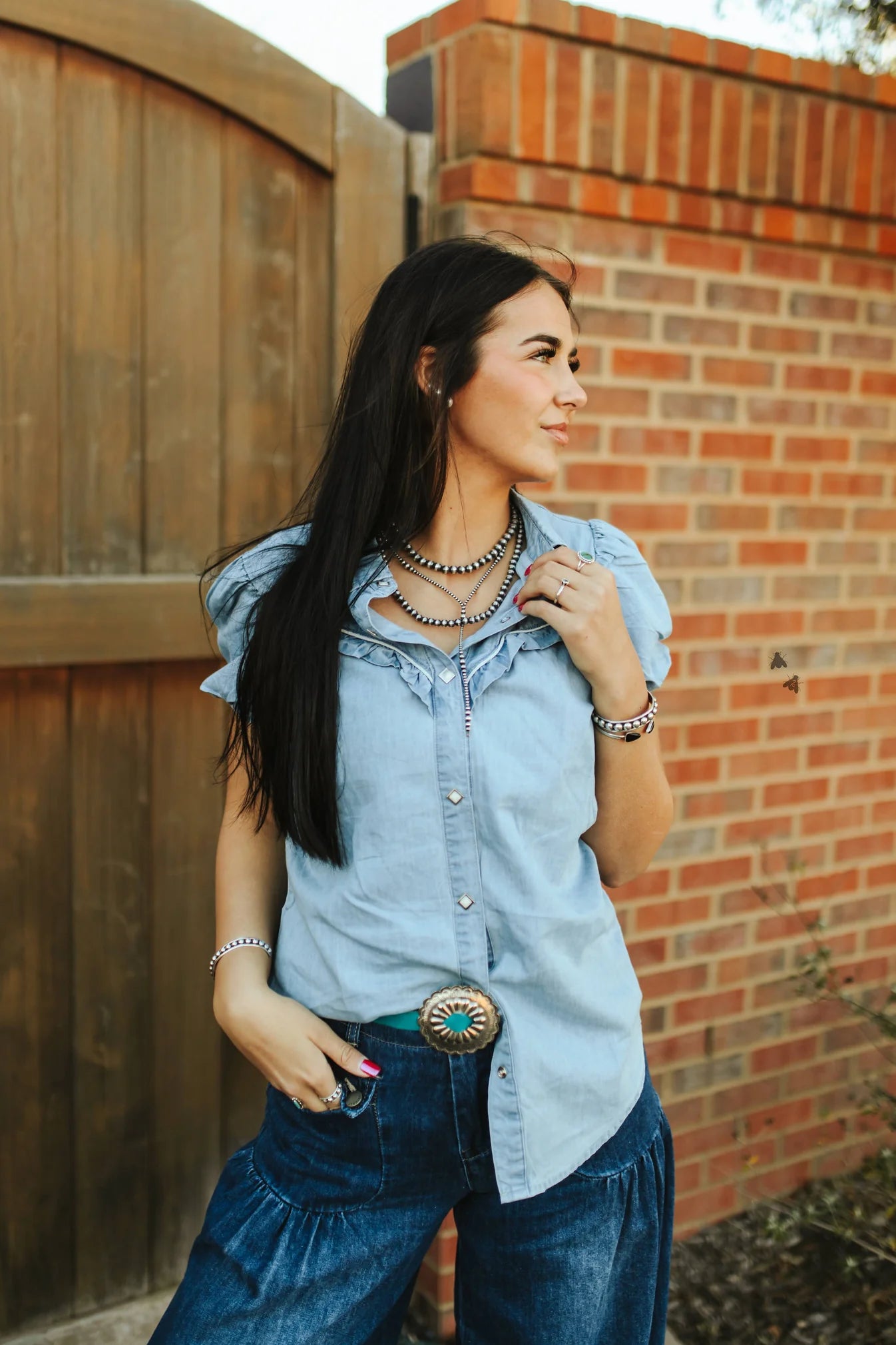 ROWDY RUFFLES TOP