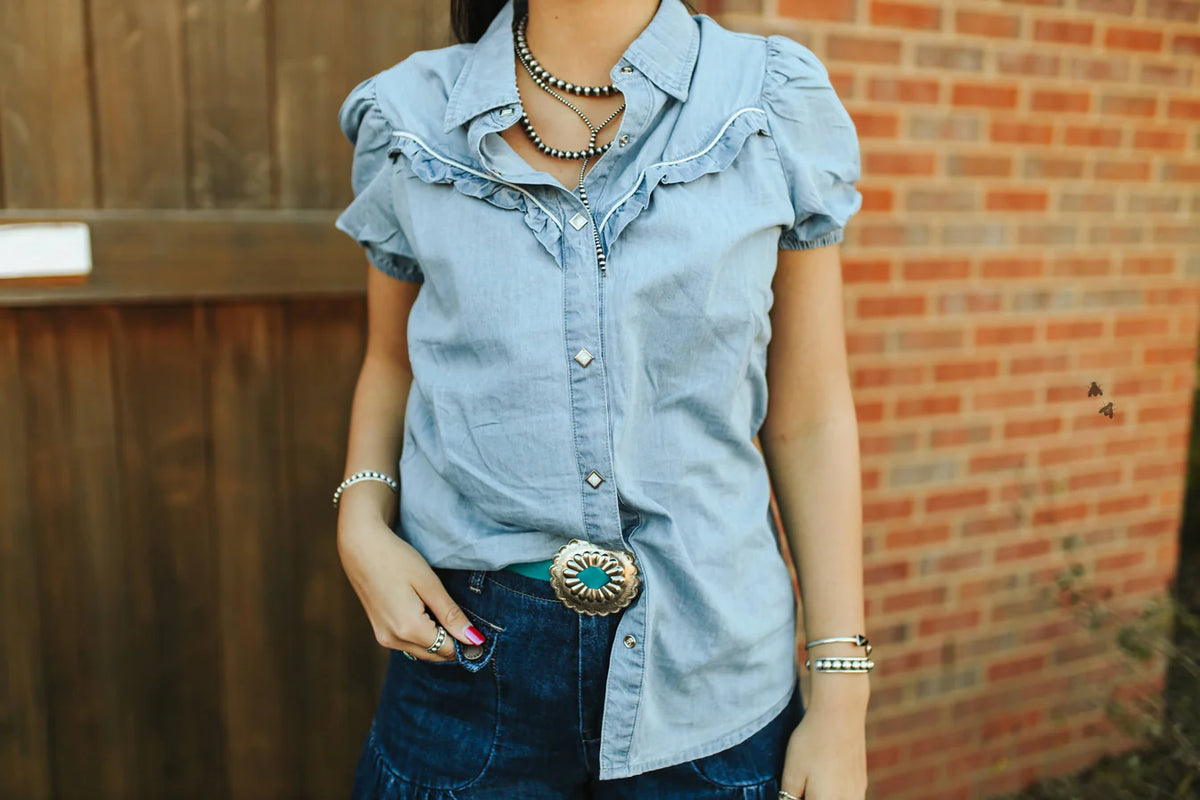 ROWDY RUFFLES TOP