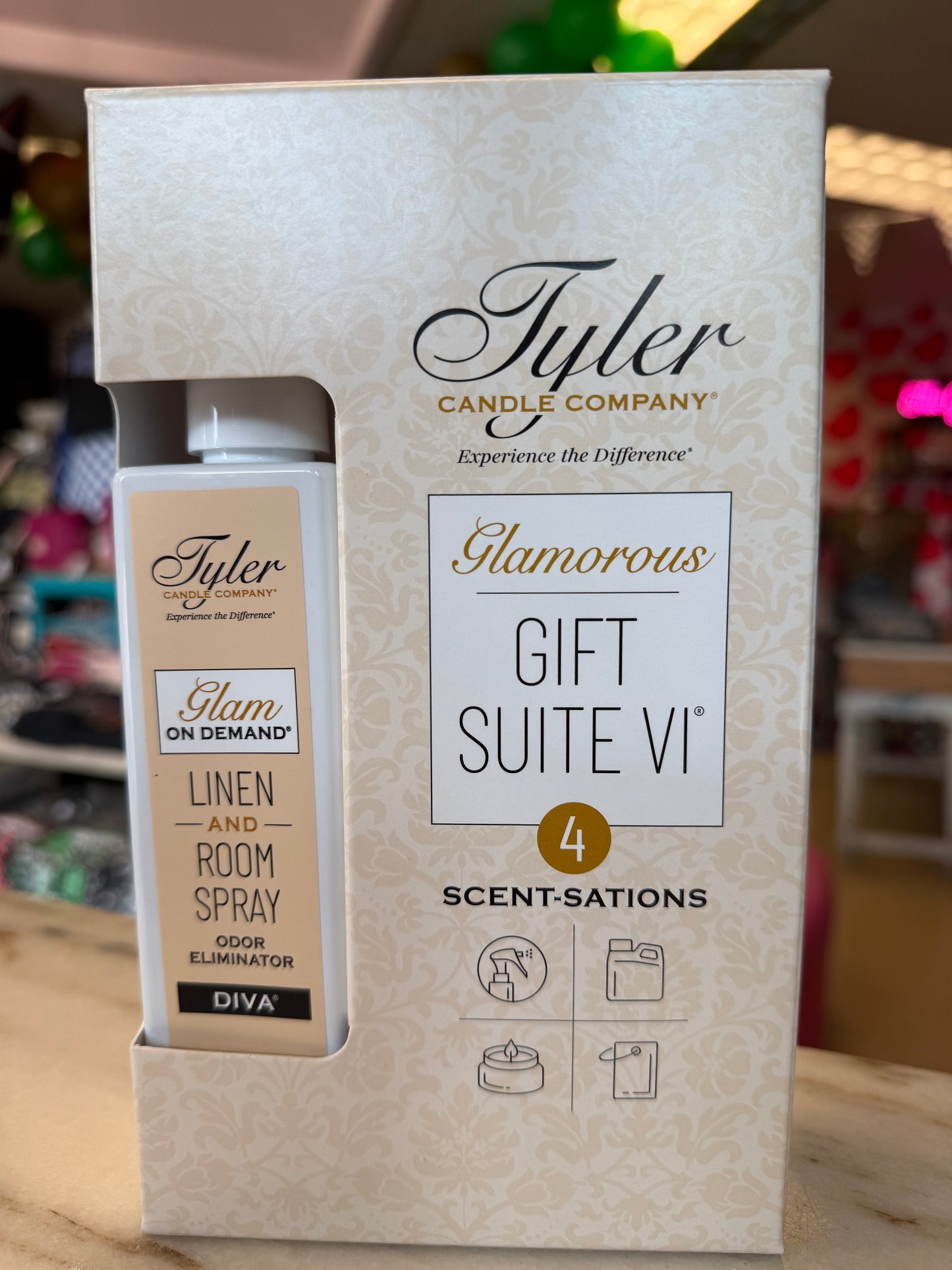 TYLER CANDLE GLAMOROUS GIFT SUITE DIVA