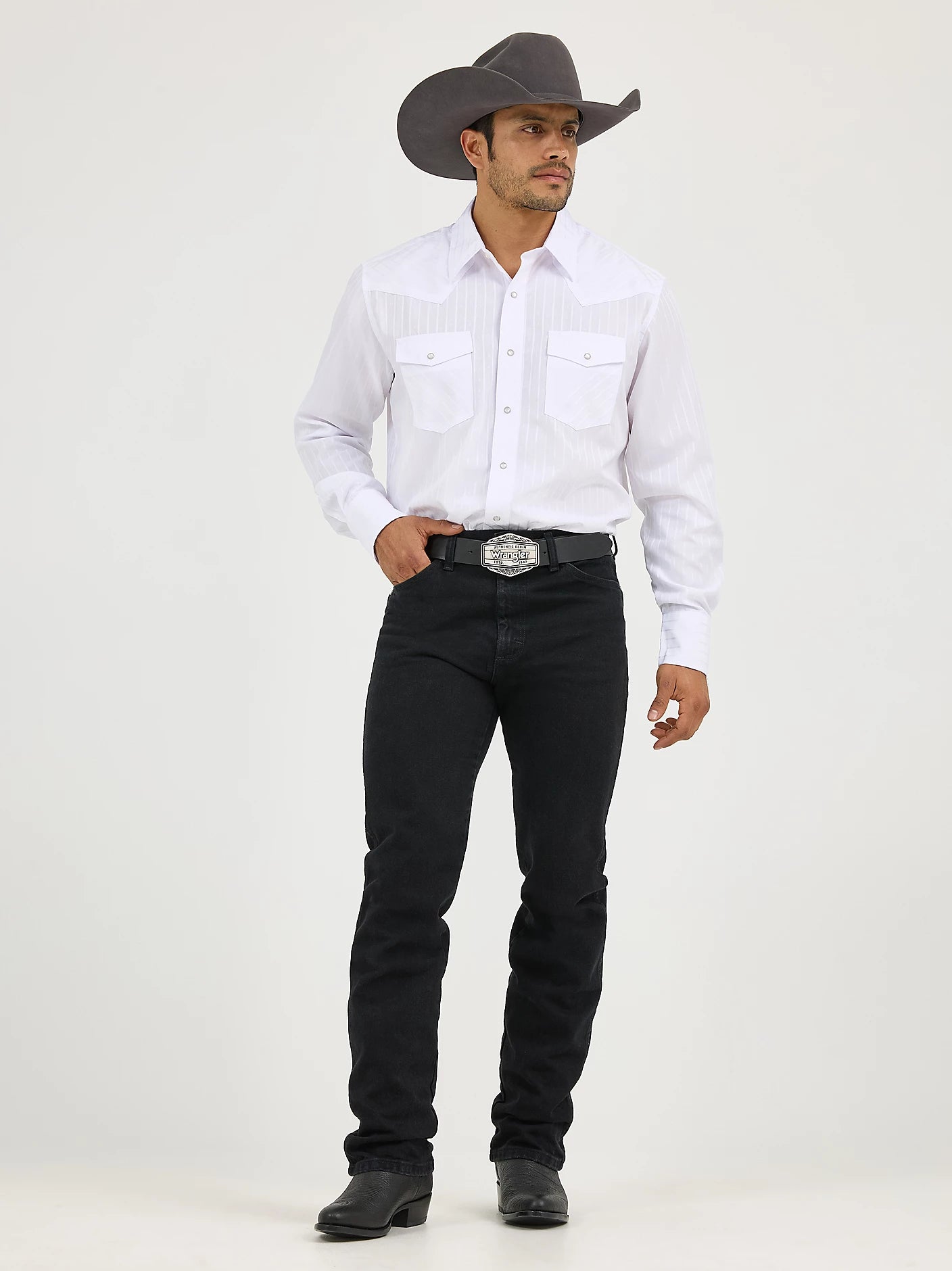 MEN'S WRANGLER COWBOY CUT® SILVER EDITION SLIM FIT JEAN - BLACK