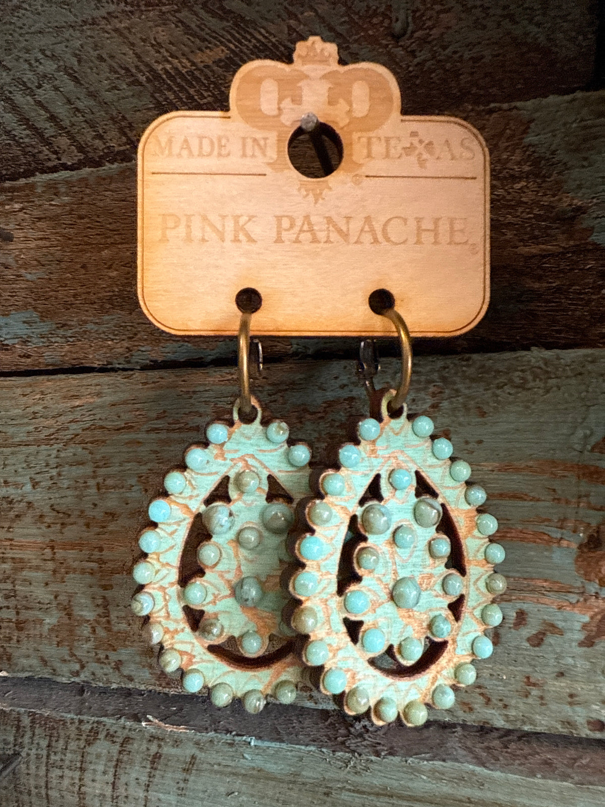 PINK PANACHE TURQOUISE CRACKLE WOOD SMALL SANTE FE EARRINGS - 459TT