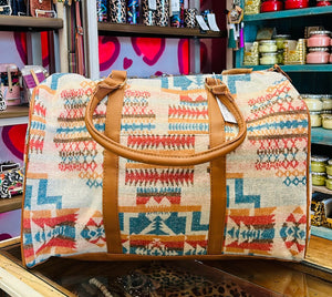 WESTERN AZTEC PRINT WEEKENDER BAG - TURQUOISE AZTEC