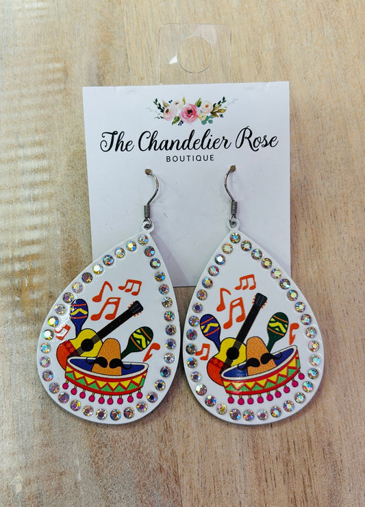 MARACAS, GUITAR AND SOMBRERO PEARL SHAPED DANGLE EARRINGS - WHITE
