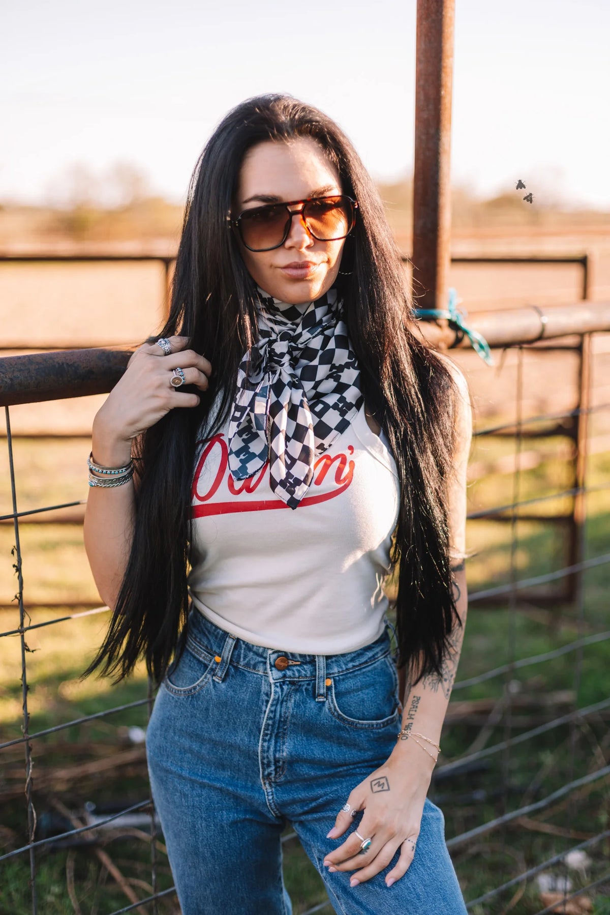 RODEO RAG - CHECK THIS LARGE