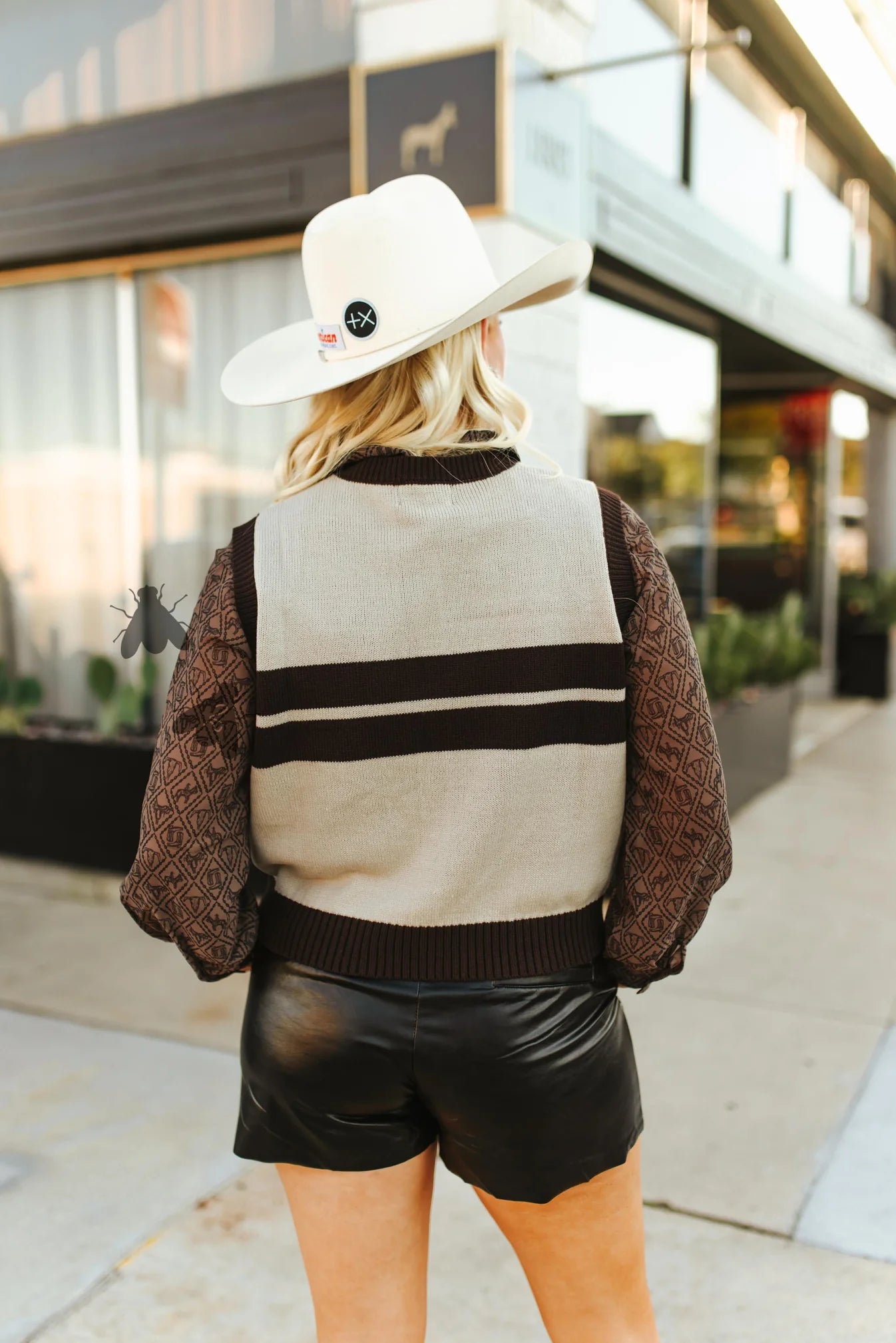 THE BESITO VEST - LUCKYLOVE