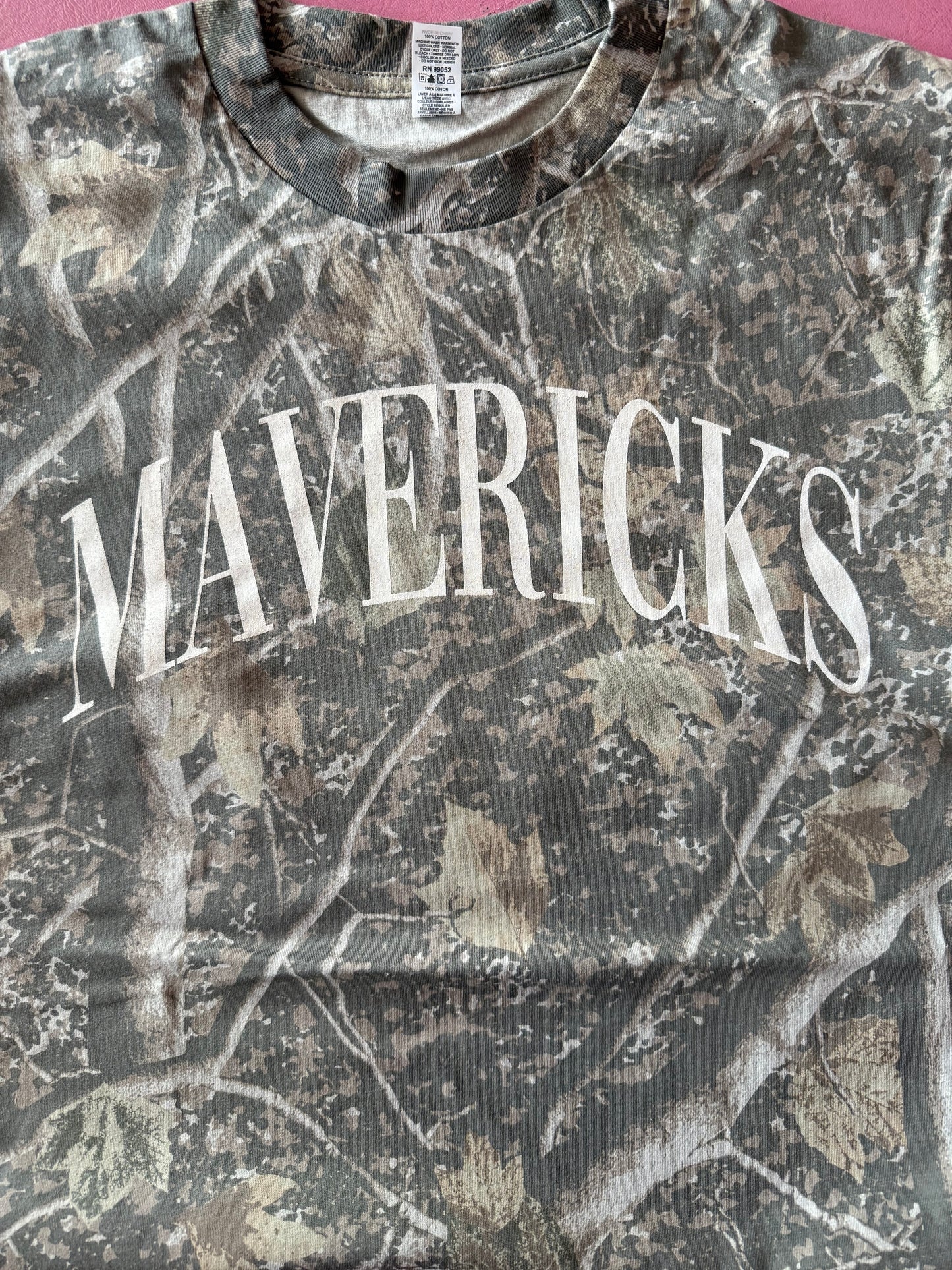MAVERICKS CAMO TEE - DIRTY WHITE INK