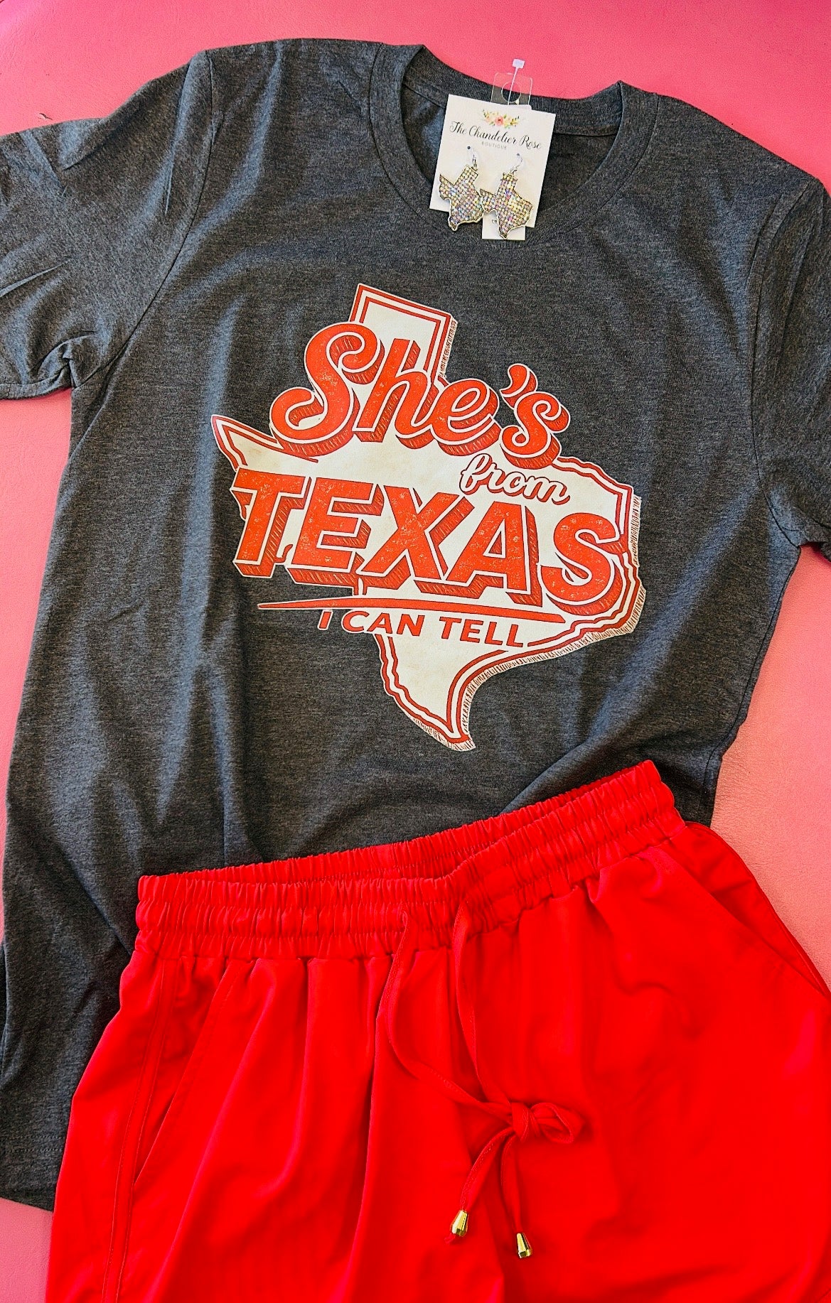 SHE'S FROM TEXAS I CAN TELL TEE - CHARCOAL