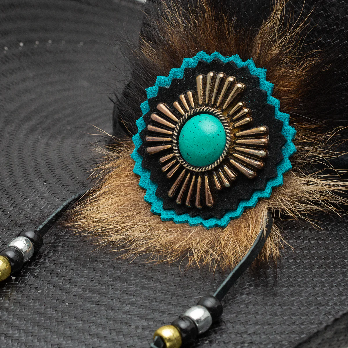 CHARLIE 1 HORSE X LAINEY WILSON COUNTRY WITH A FLAIR STRAW HAT - BLACK