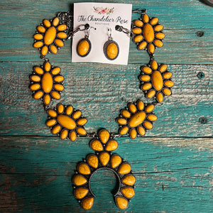 SHE'S GONE COUNTRY NECKLACE - MUSTARD