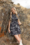 WESTERN PUFF SLEEVE BACK KEYHOLE SMOCKED DRESS